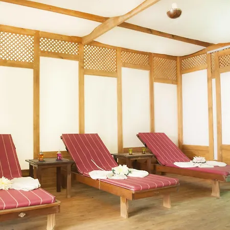 Golden Lotus Hotel